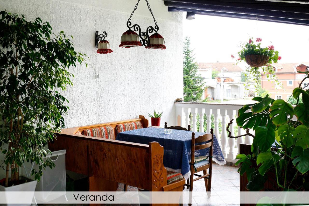 Appartement Anica Iles à Viskovo Extérieur photo