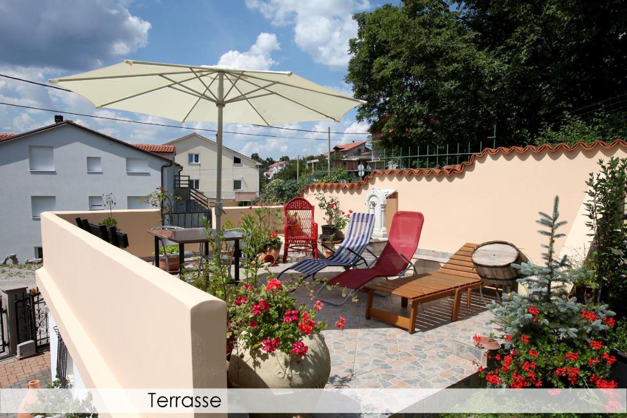 Appartement Anica Iles à Viskovo Extérieur photo